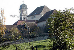 Le clocher de l'Église de Brangues vu du Château